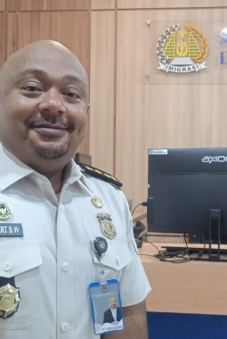 Hari Bhakti Imigrasi ke-76, Robert Wanggai: Pelayanan Harus Hadir Lebih Dekat ke Masyarakat