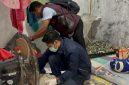 Tim Subdirektorat III Tindak Pidana Korupsi Direktorat Reserse Kriminal Khusus Polda Papua Barat Daya menggeledah salah satu kamar di Kediaman AR